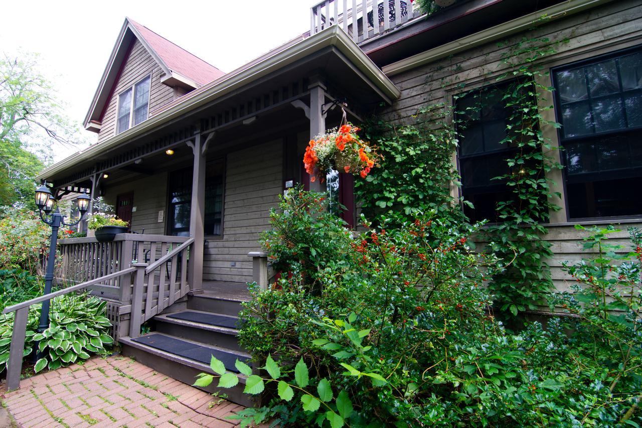 Shipwright Inn Charlottetown Exterior photo