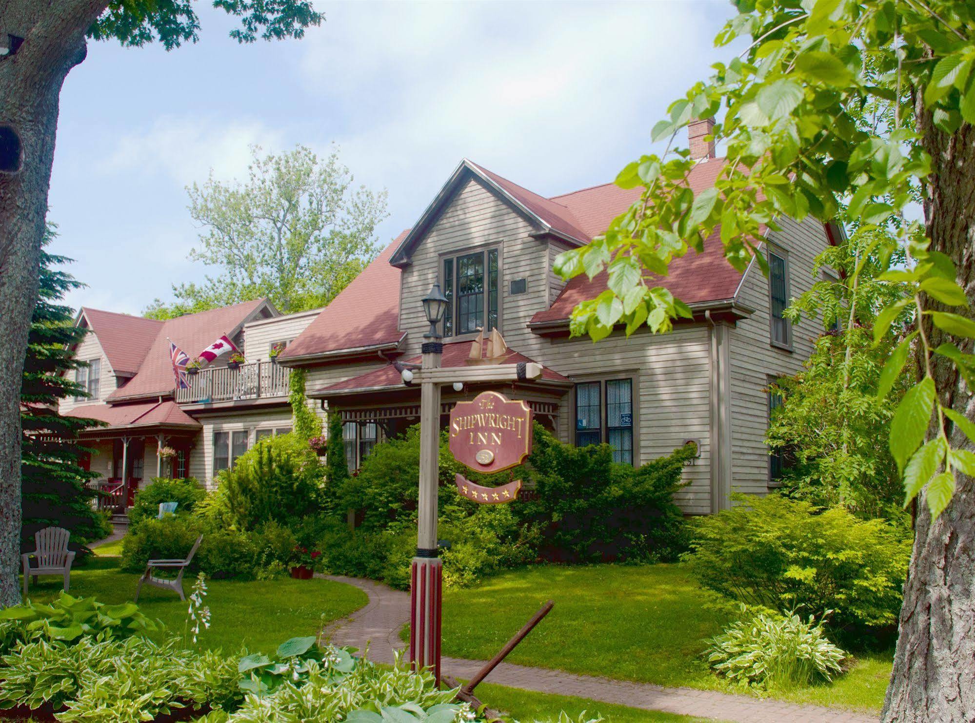 Shipwright Inn Charlottetown Exterior photo